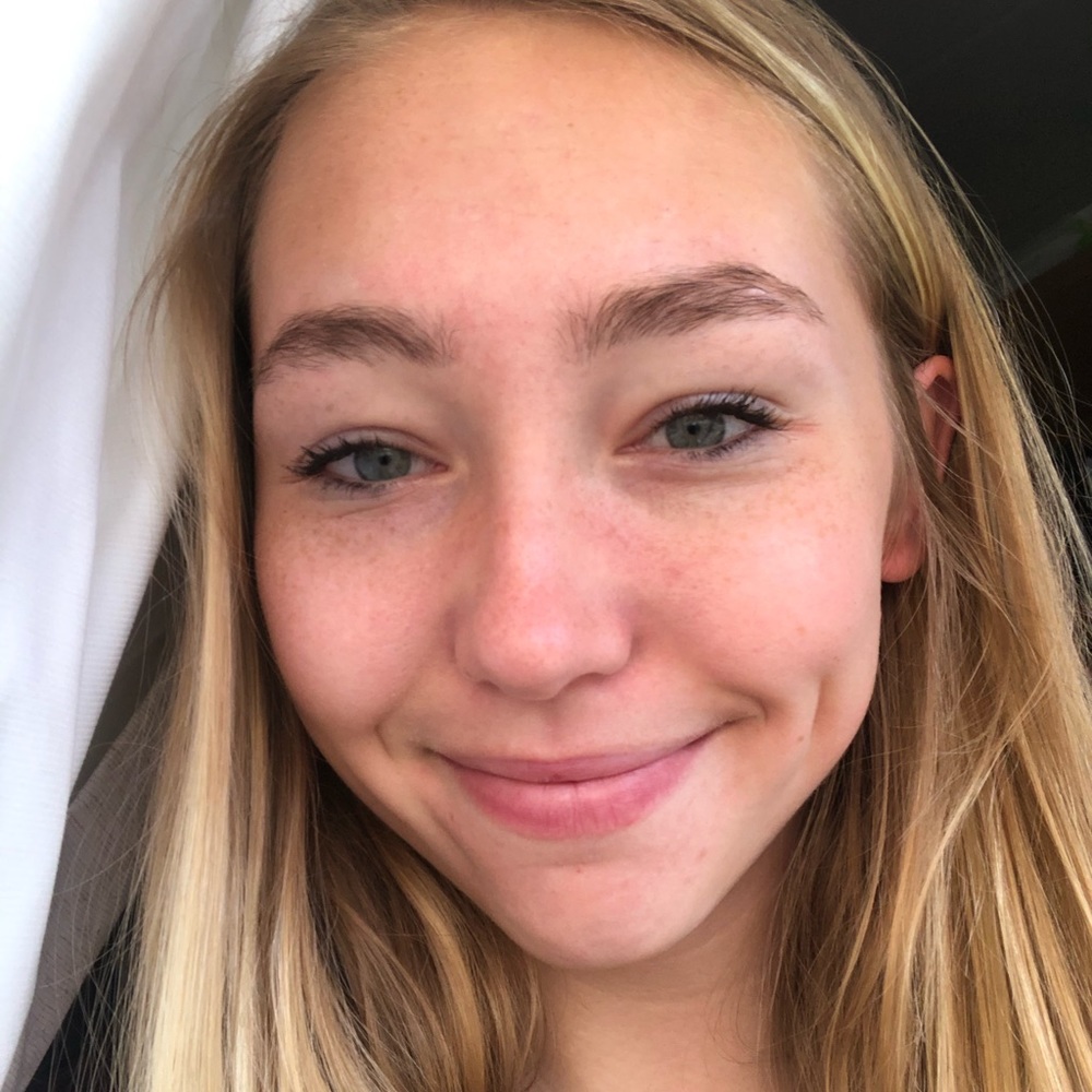 Meet your Posher, Anna